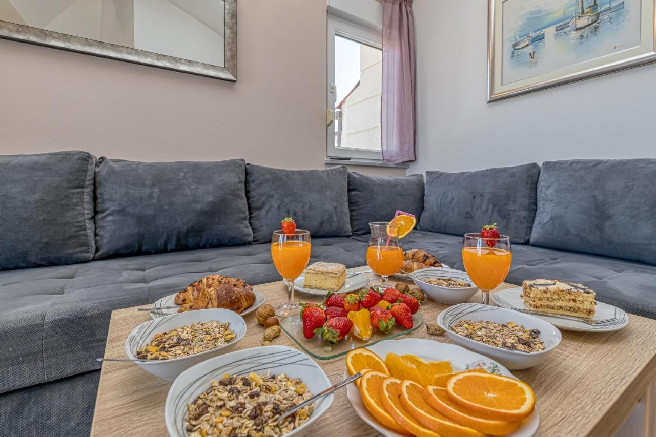 Villa Mihaela Trogir Extérieur photo