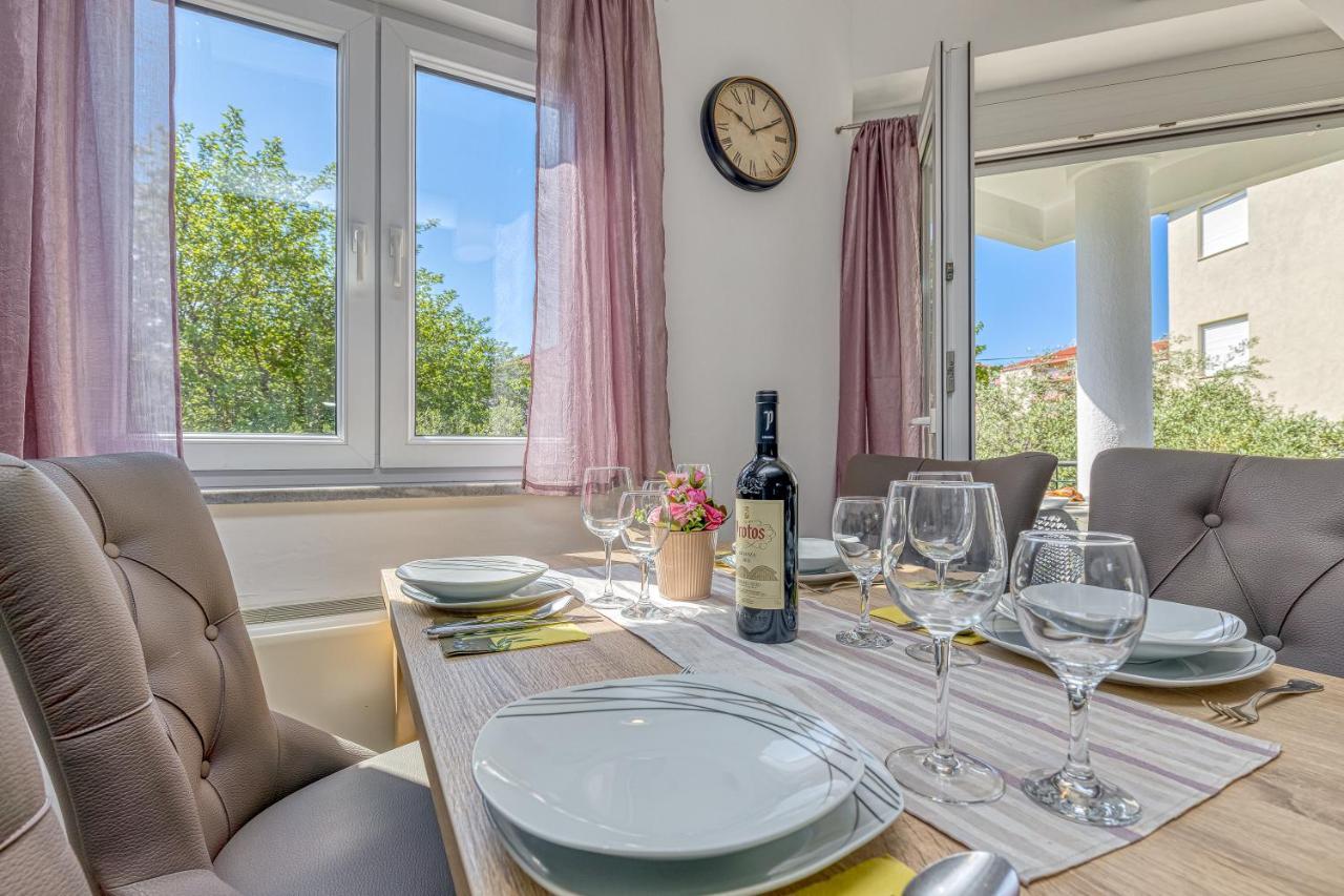 Villa Mihaela Trogir Extérieur photo