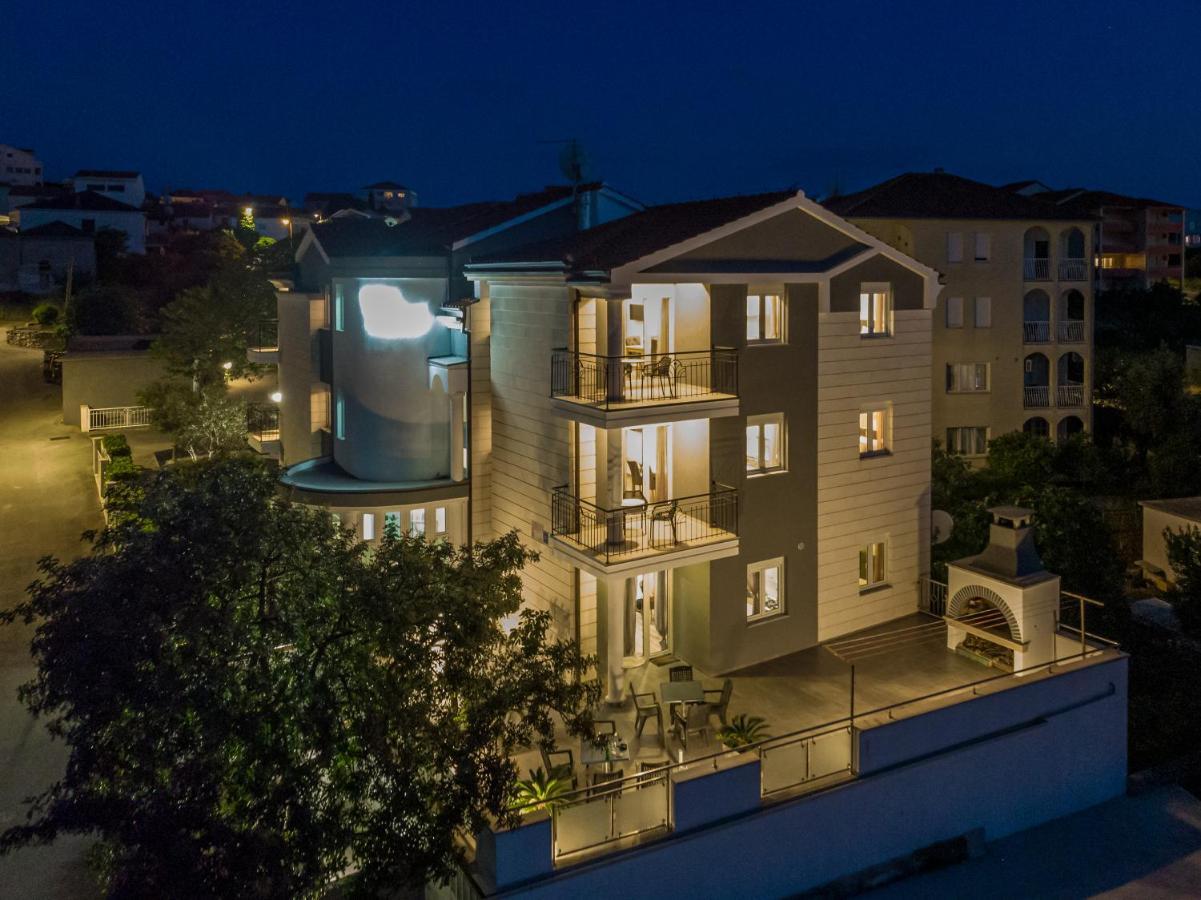 Villa Mihaela Trogir Extérieur photo