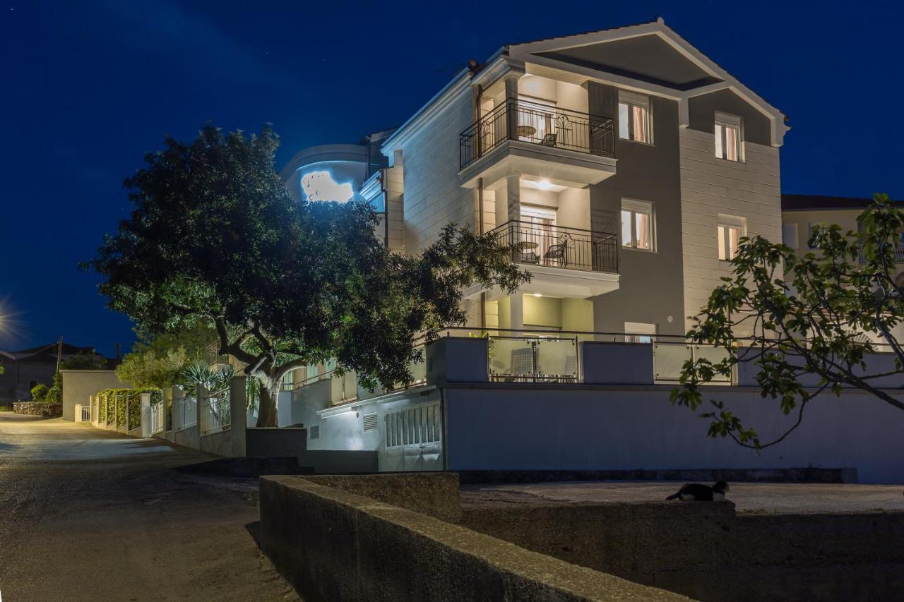 Villa Mihaela Trogir Extérieur photo
