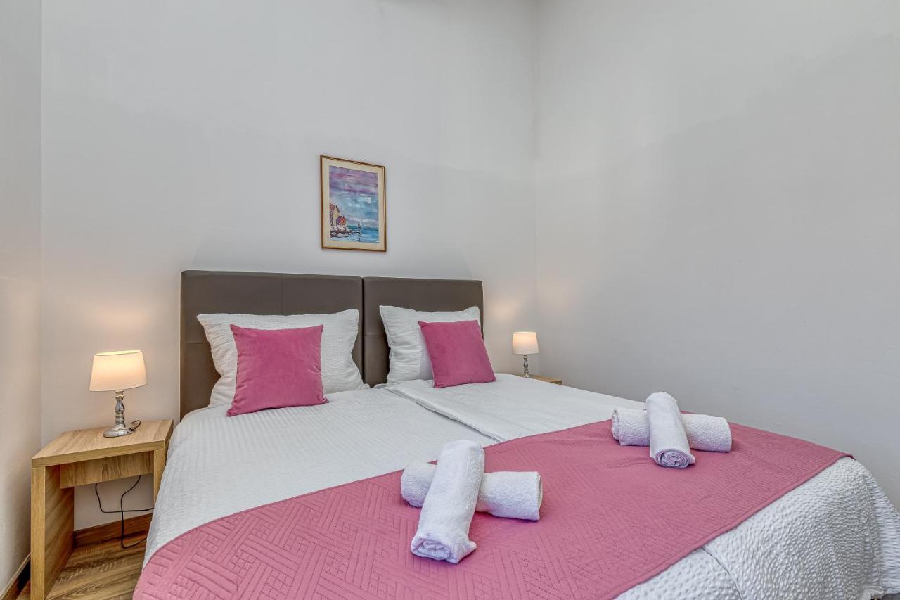 Villa Mihaela Trogir Extérieur photo